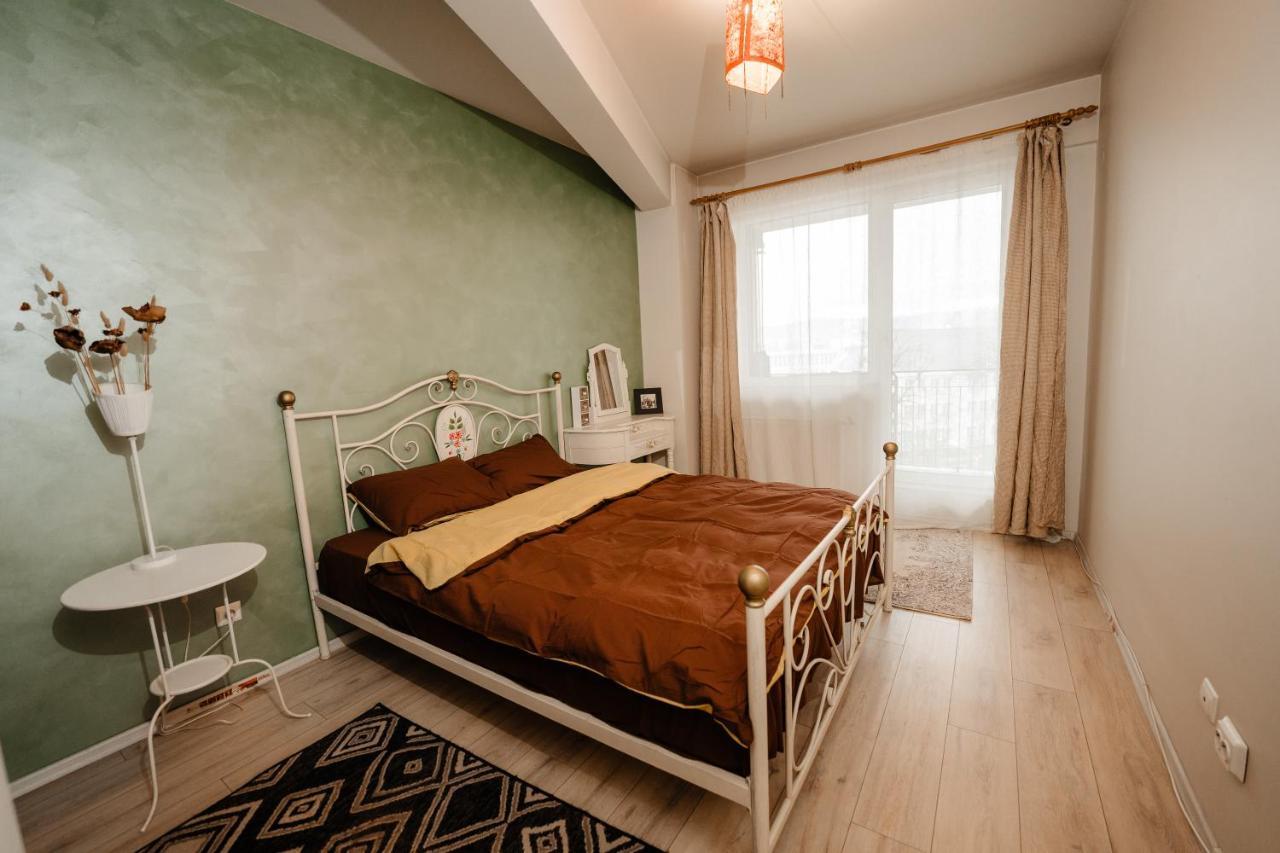 Bright And Cozy Design Apt With Office Apartment Cluj-Napoca Exterior foto