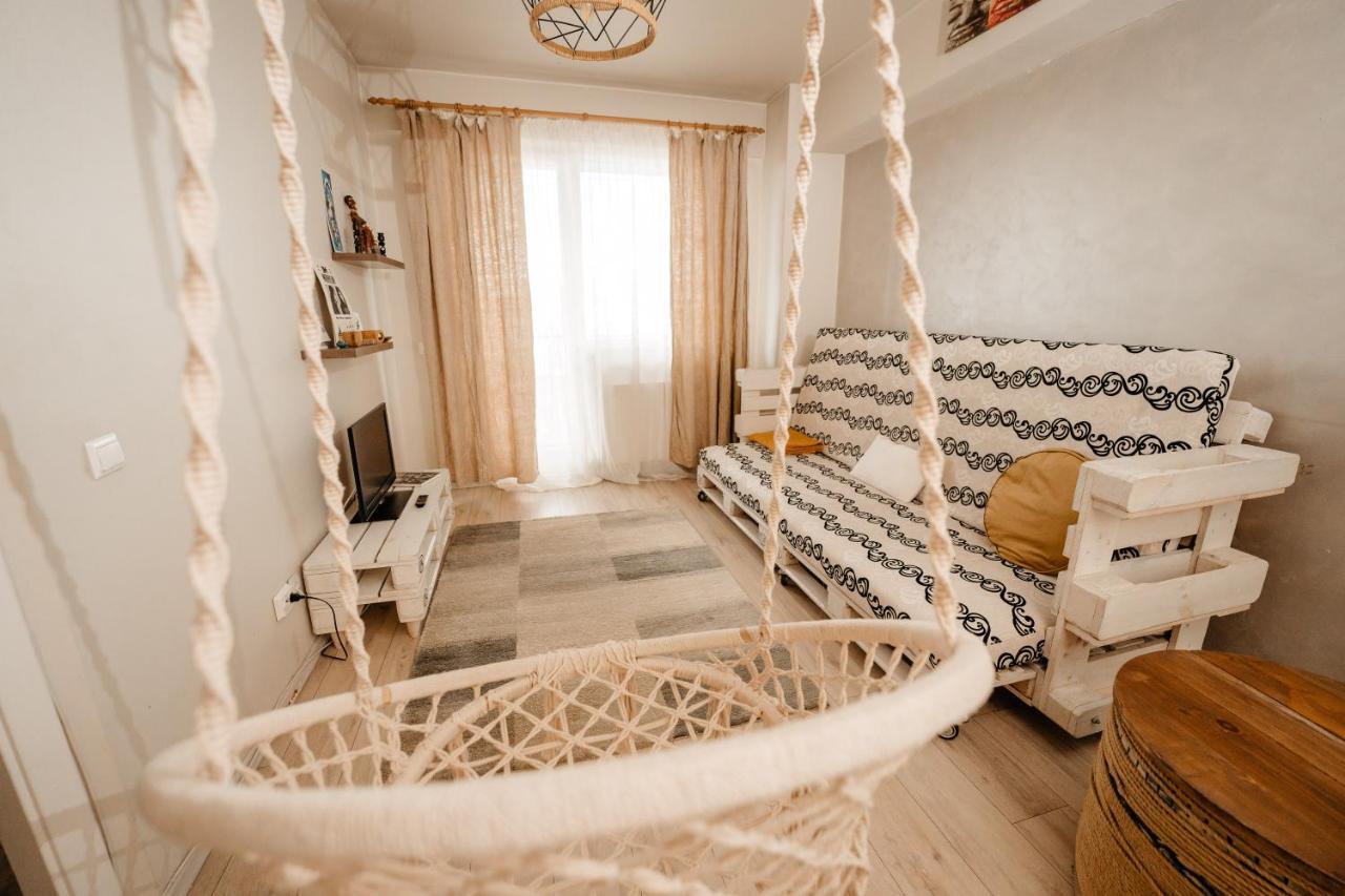 Bright And Cozy Design Apt With Office Apartment Cluj-Napoca Exterior foto